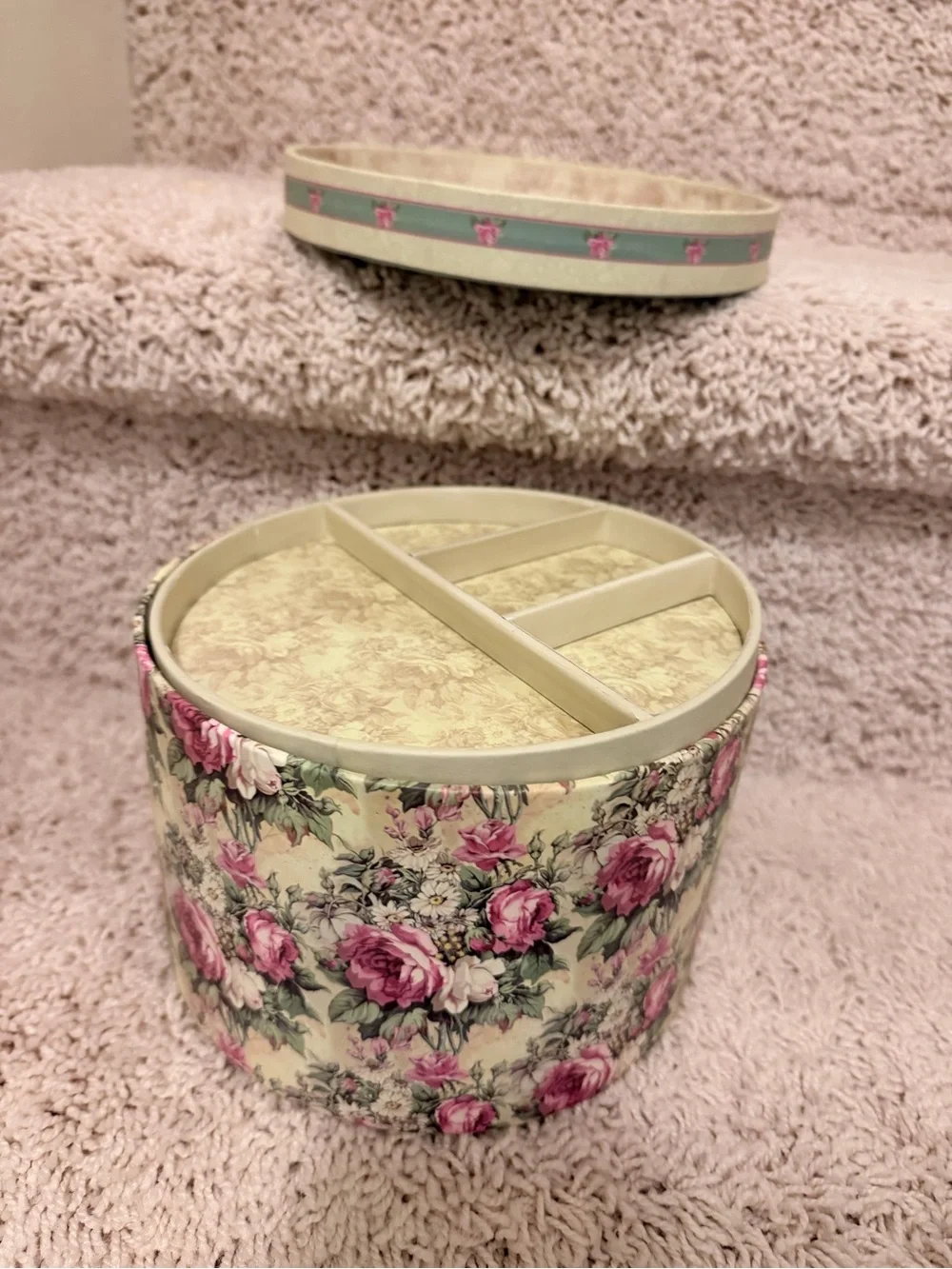 Floral Round Jewelry Organizer Box with Removable Tray - Pink